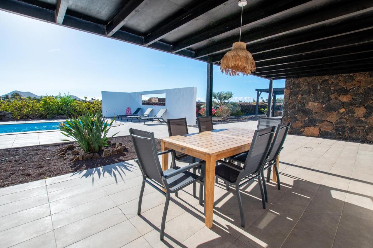 Heated & Shared Pool Villa Matriana 36A, North Shore Villas Lajares Exterior photo