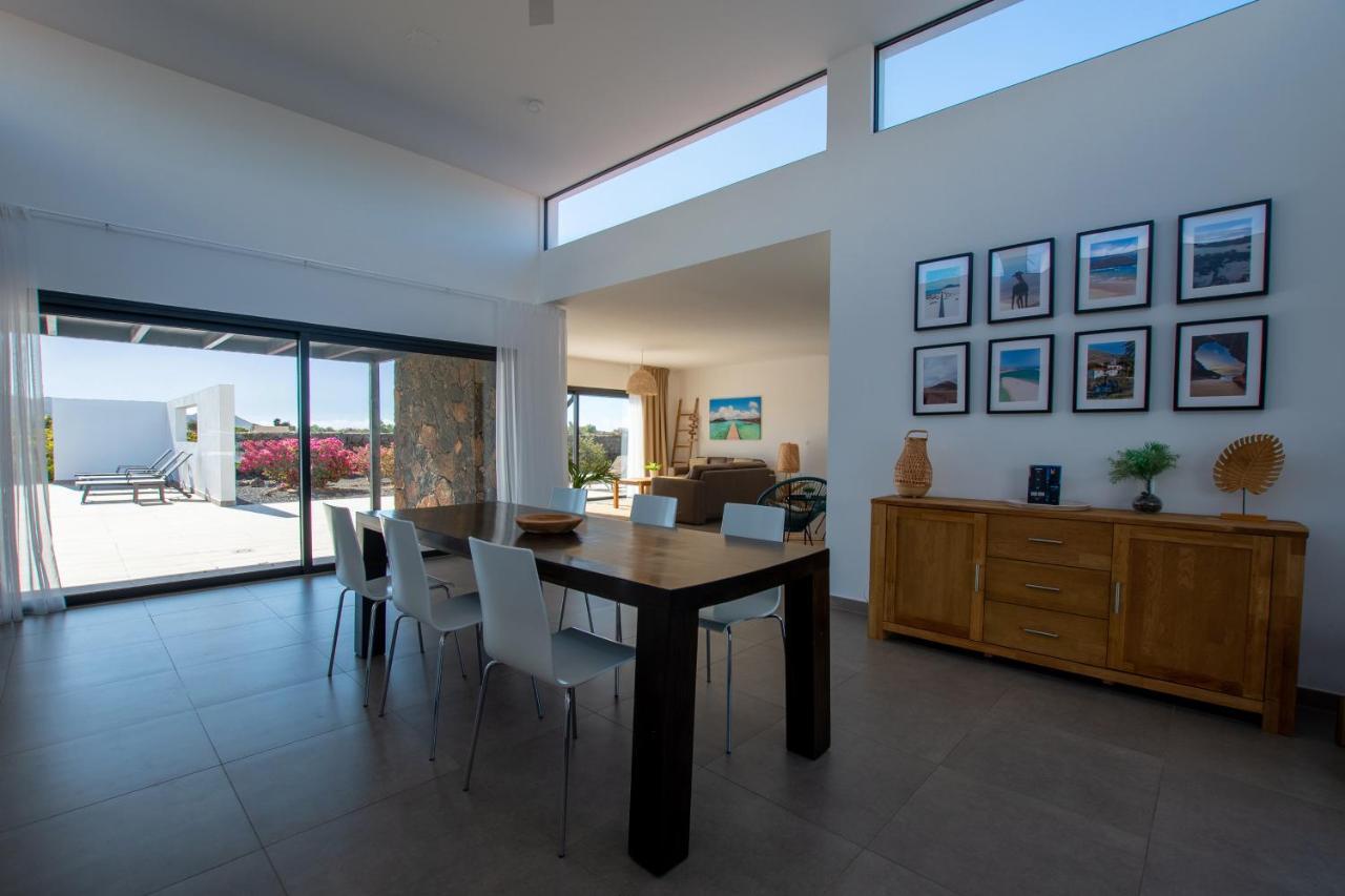 Heated & Shared Pool Villa Matriana 36A, North Shore Villas Lajares Exterior photo